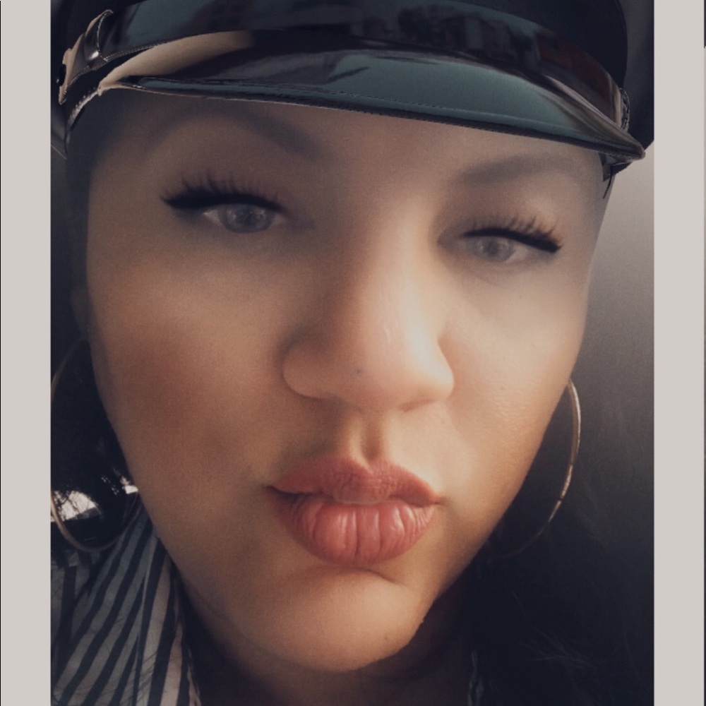 Meet your Posher, Patricia